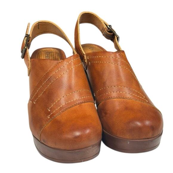 b.o.c. Women's, Cecila Clog BuckleClosure Light Weight Vegan Leather Tan Size 9 - Picture 5 of 9